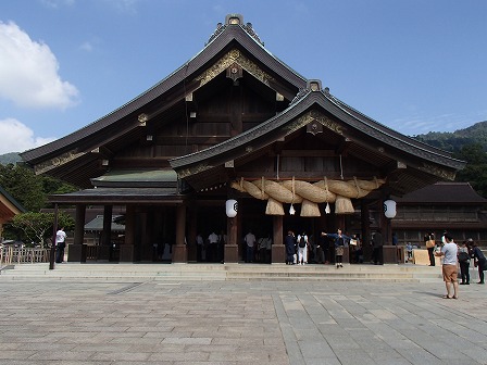 出雲大社 本殿 拝殿 一人旅の旅行記