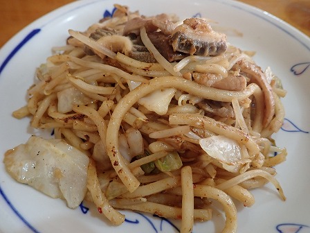 津山ホルモンうどん いっぱい茶屋 東宝で食す 一人旅の旅行記